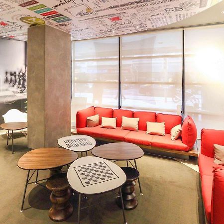 Готель Ibis Buenos Aires Obelisco Екстер'єр фото
