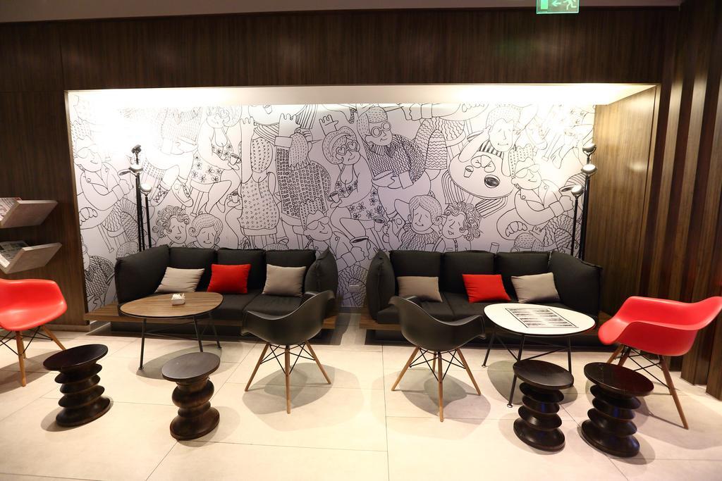 Готель Ibis Buenos Aires Obelisco Екстер'єр фото