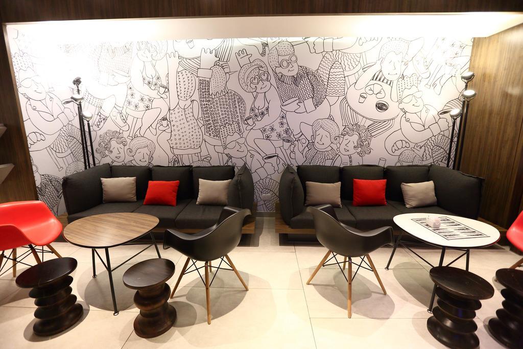 Готель Ibis Buenos Aires Obelisco Екстер'єр фото